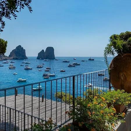 Terrazza Faraglioni Retreat